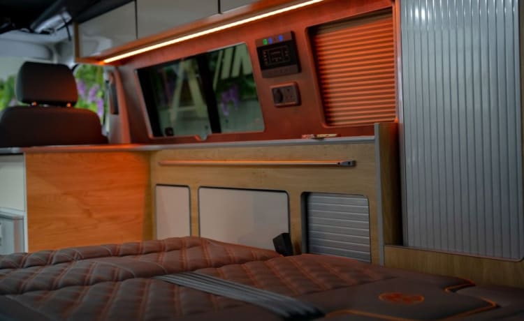 Bronze VW – 4 berth Volkswagen campervan from 2023