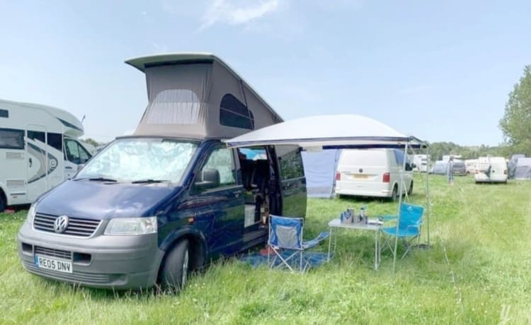 Campie – Perfekter Outdoor-Sportwagen mit 4 Schlafplätzen in Oxfordshire