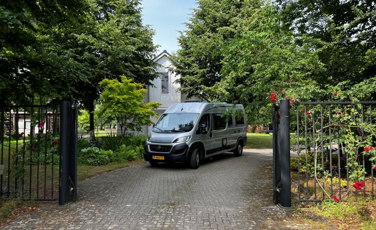 Roadstar – Stoere Roadstar met lengte bedden