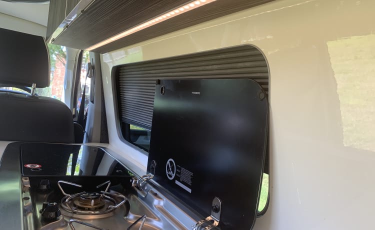 Aurora – 4 berth Volkswagen 2017, ultimate campervan,  210bhp.