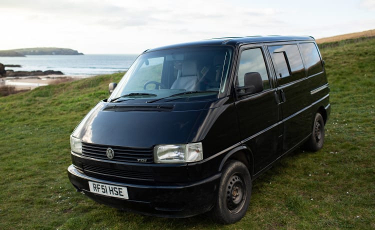 Dusty – Low profile, stylish T4 Camper!