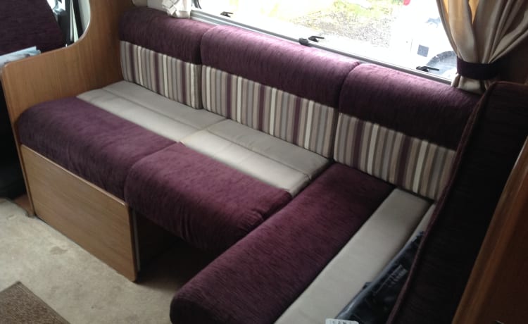 Indy – Capucine Autotrail 6 couchages de 2013