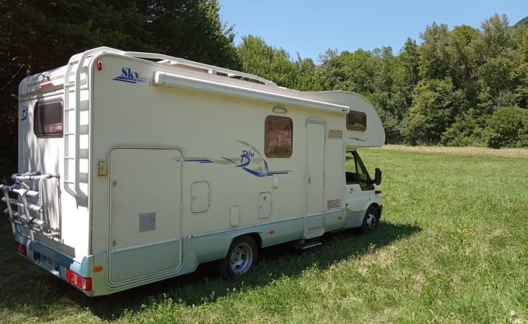 sebastial – Camper 6 plaatsen 6 bedden