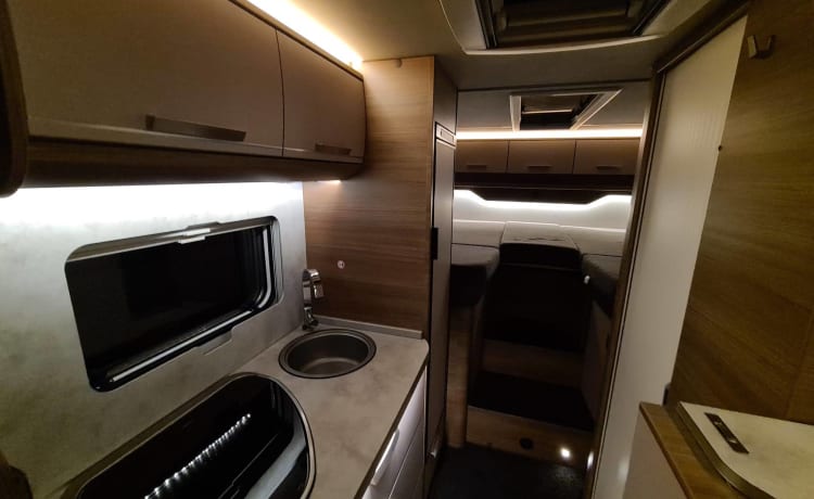 KNAUS LIVE I 650MEG 4 p integraalcamper met AUTOMAAT