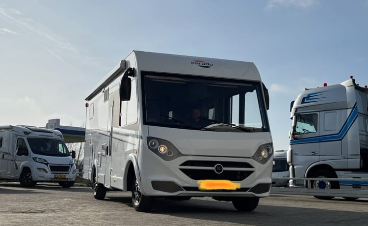 i338 AUTOMAAT – i338 camper AUTOMAAT