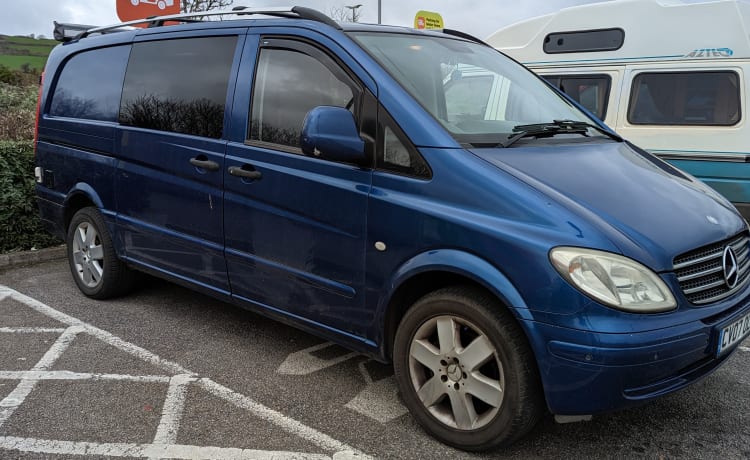 2 berth Mercedes-Benz campervan from 2007