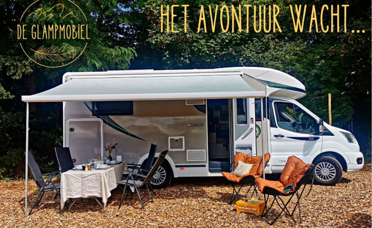 De Glampmobiel – 4p Chausson premium 788 del 2021 - Ford - elegante e completamente equipaggiata