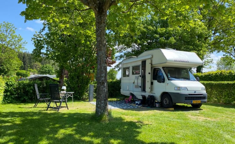 Friendly Camper – Gerestylde roadtrip camper