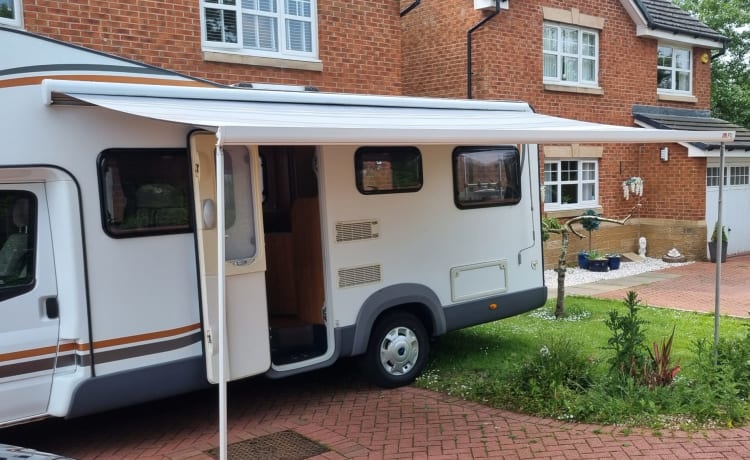 Tribute – Fantastic Family motorhome - 6 Berth