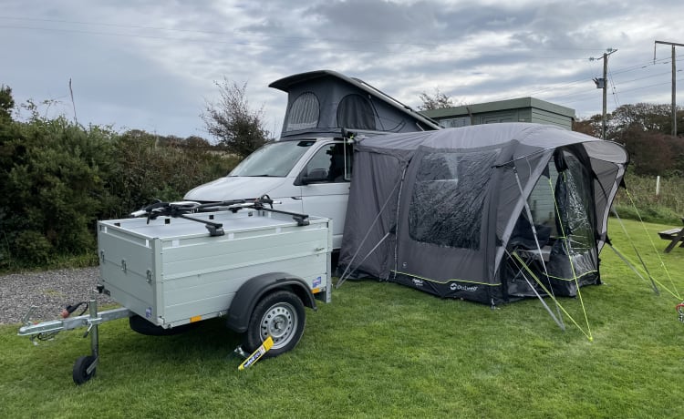 4 berth Volkswagen campervan from 2017