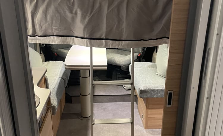 Mali the Moho – 4 berth Dethleffs semi-integrated from 2021