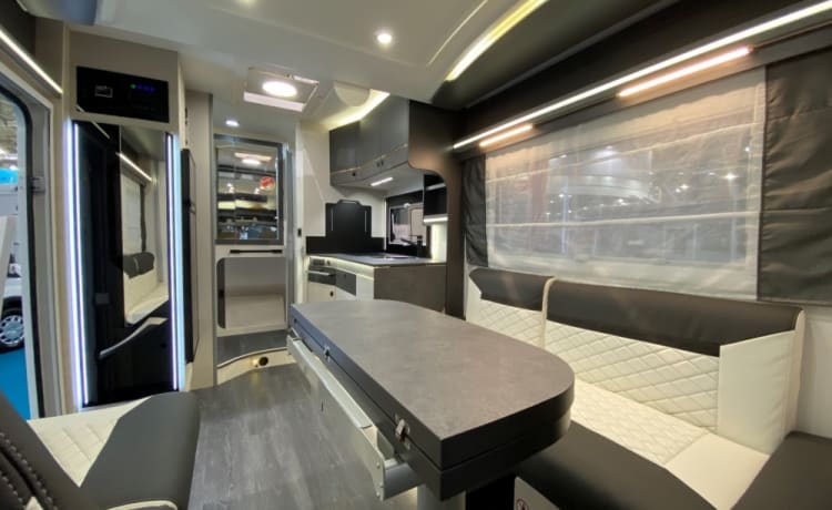 Luxury home on wheels - Brand new Titanium 640 Chausson