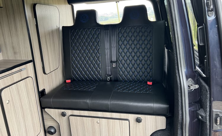 MYF - AMIE – 4 berth Volkswagen campervan from 2018