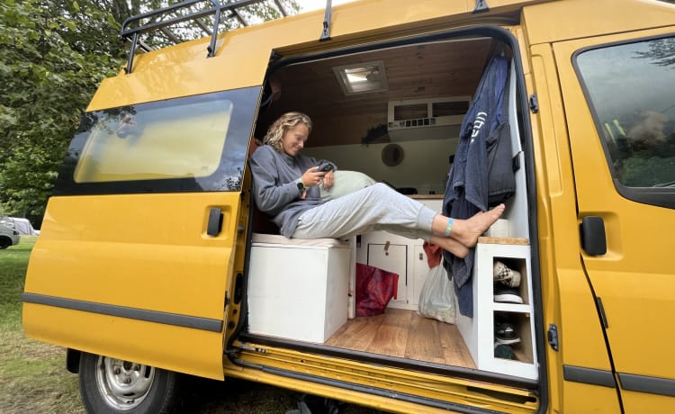 Eddie – Eddie le camping-car jaune