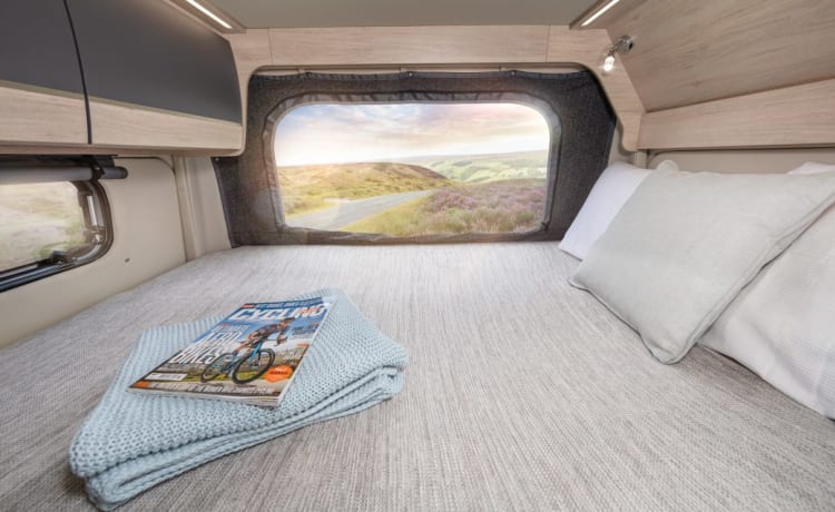 4 berth Auto-trail Expedition 68