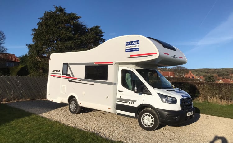 Lily – 6 berth Roller Team, 2021