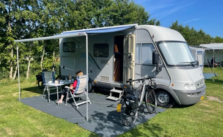 4p Hymer intégré à partir de 2004