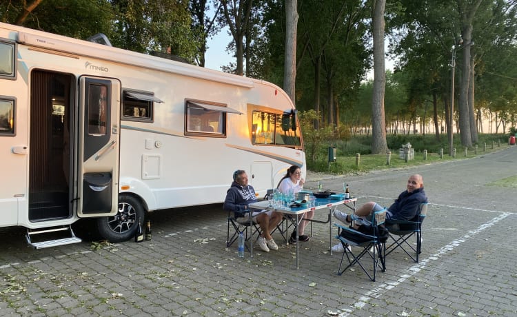 De ideale camper voor een trip met kinderen – Sogna, guida, esplora e divertiti