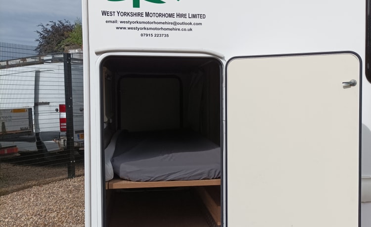 Fully comp insurance included in the price – 7 berth Rimor seal 9 2018