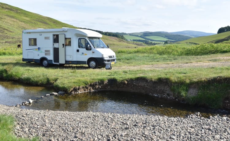 Beautiful spacious Chausson