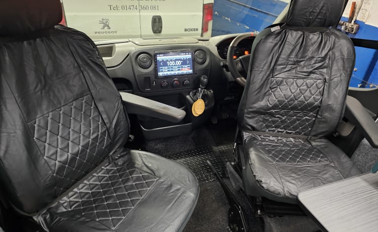 Gala – 4 berth Nissan bus from 2016