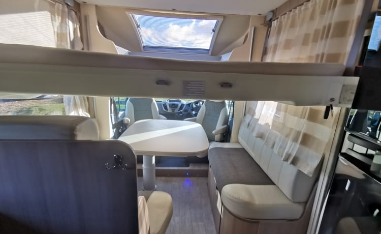 GORDON  – CHAUSSON FLASH 610 mit Fahrradgarage