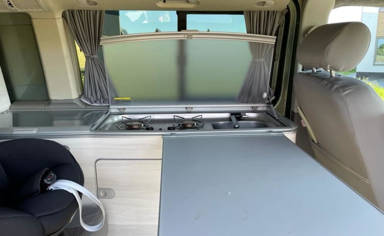 California  – 4 Pers. Volkswagen Buscamper