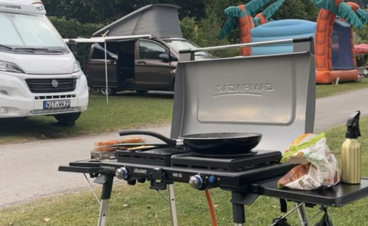 Toyota Land Cruiser 120 met rooftoptent