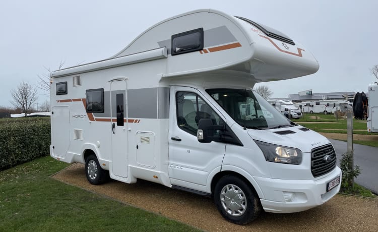 Ford Ci Horon 170PK, comfortabel reizen met deze praktische mobilhome