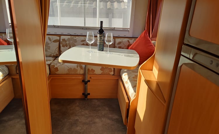 Vincent  – 6 berth chausson motorhome 