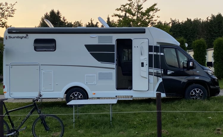 Jack Mobiel – Volledig uitgeruste camper voor 2 tot 5 personen