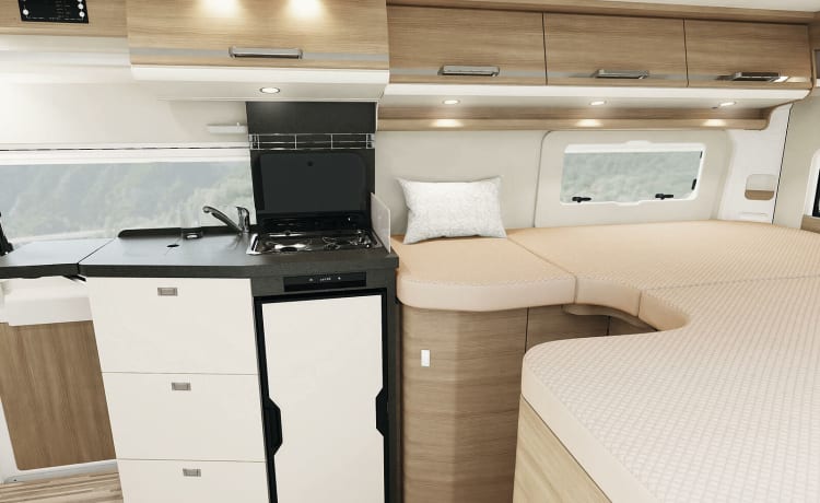 "Sjoppie " – Luxury Camper Van For Rent: Malibu 600 LE