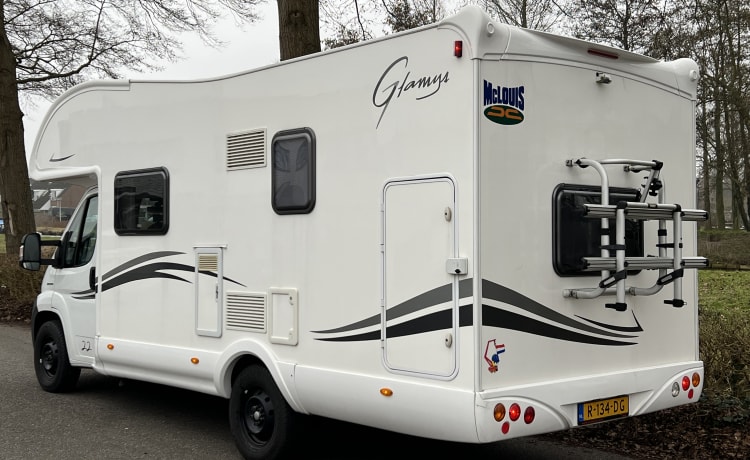 Super – Fijne ruime camper voor 6 personen 