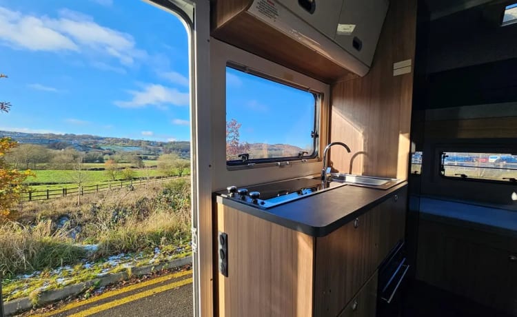 7 Berth 2020 Luxury Motorhome