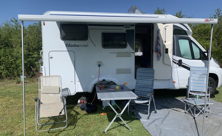 Glucksmobil  – Compact Sunlight Camper from 2014