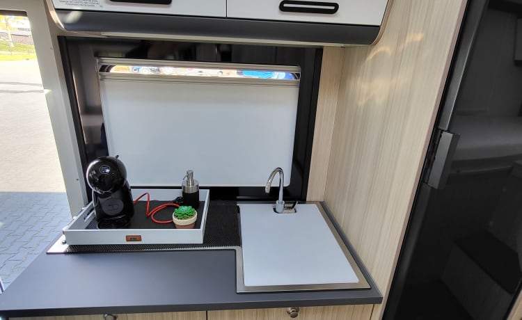 Sun Living S70sl – Nieuwe en sjieke camper met enkele bedden van 2.10, volledig ingericht