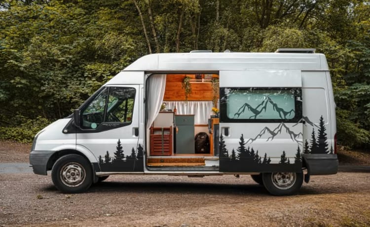 Zack  – High top off grid campervan 