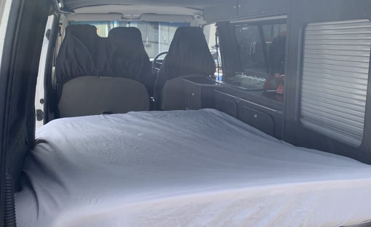 Garythecamper – Volkswagen Transporter T4 Camper Van 4 Slaapplaatsen