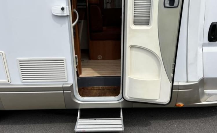 De Camper – Pilote semi-integraal (3 persoons)