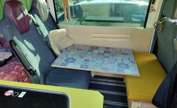 Ben the Van – Off-grid campervan geschikt voor familie met kleine kinderen 