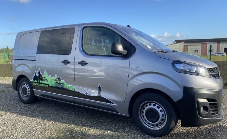 OTAGO – 3-seater fitted van - PARIS