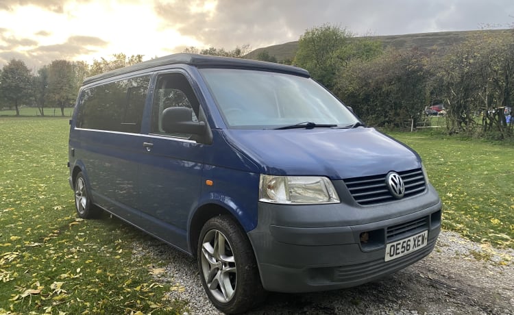 Barnie – T5 VW (2007), Blue Pop-Top (LWB)