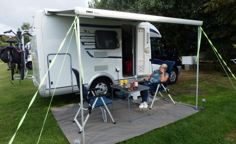 Fourgon Hymer 512