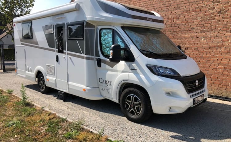 4p Fiat semi-integrated uit 2022