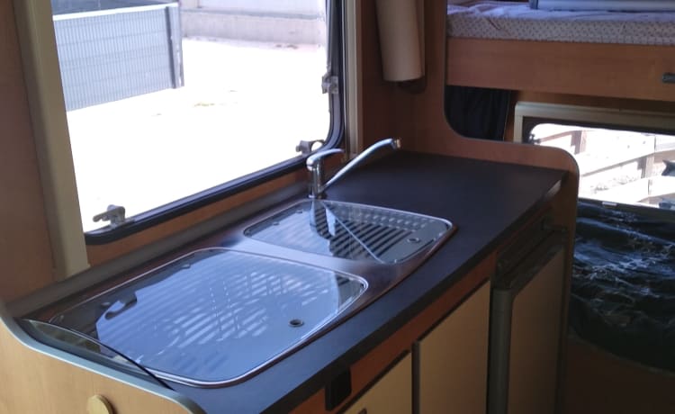 Alkoof camper