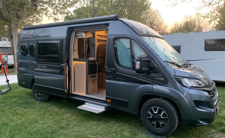 Malibu – Malibu Van 640 LE charming GT sky view