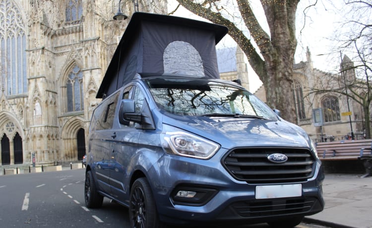 Bluebell – Ford Transit Custom campervan 