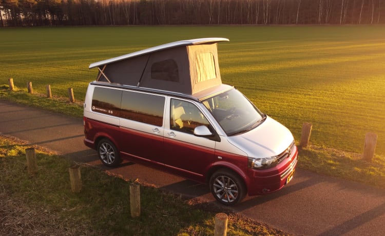 Camping-car Volkswagen de luxe pour 5 personnes