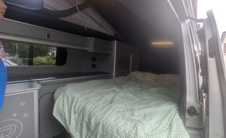 Vanny – VW T4 4 berth.