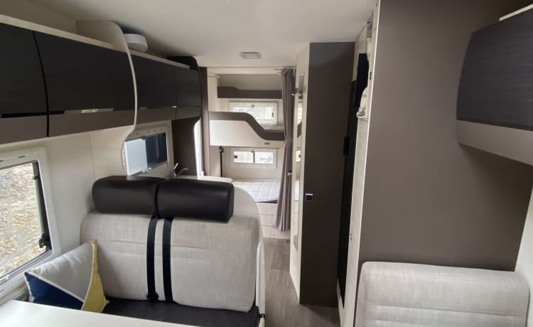 Ava – Enjoy the Highlands in our spacious Chausson 2018 Motorhome